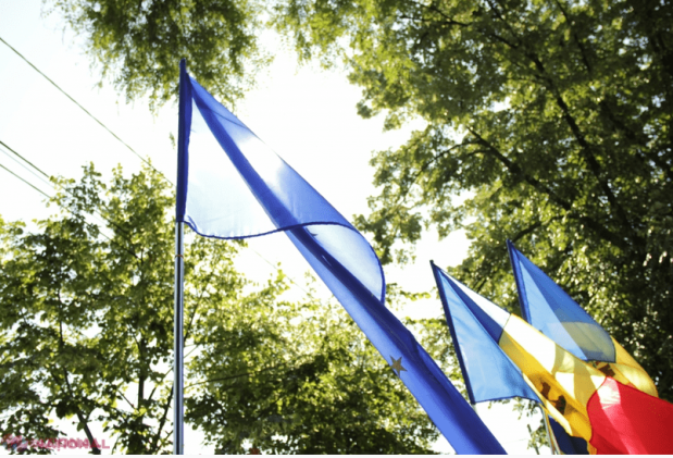 SONDAJ // Moldovenii au tot mai multă încredere în UE