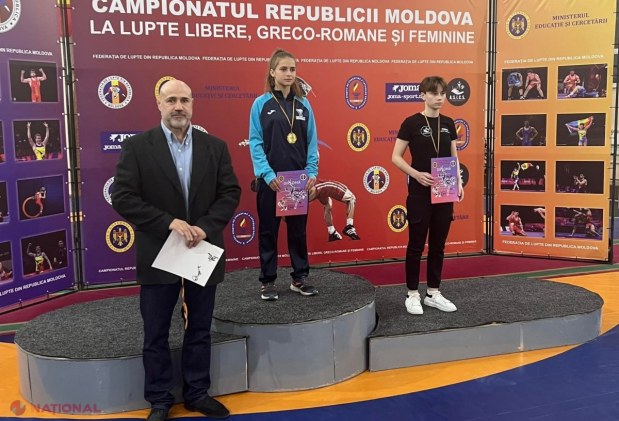 GALERIE FOTO // Noi TALENTE descoperite la Campionatul Național de LUPTE, unde au participat 220 de tineri din toată R. Moldova. Mesajul transmis tinerilor de către CAMPIOANA mondială și europeană Irina Rîngaci