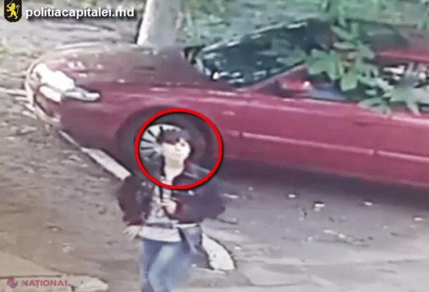 Pe tocuri și cu poșetă, la FURAT haine înșirate pe sfoară în Chișinău