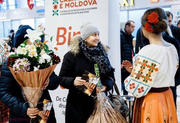 FOTO // Primii din cei 500 câștigători ai „Tombolei de Crăciun”, organizate în cadrul Programului „Casa mea e Moldova” pentru DIASPORA din Italia, au revenit acasă