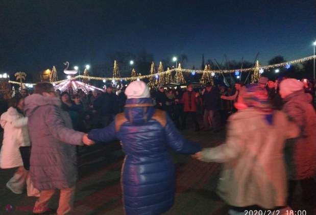 FOTO // Târgul de Crăciun de la Taraclia, organizat la inițiativa Partidului „ȘOR”, s-a încheiat cu o sărbătoare de zile mari