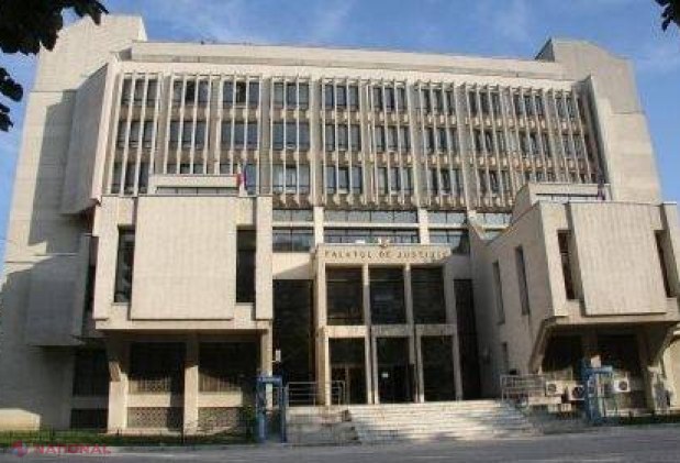 EVADARE // Doi moldoveni căutați de Interpol au FUGIT de polițiștii români