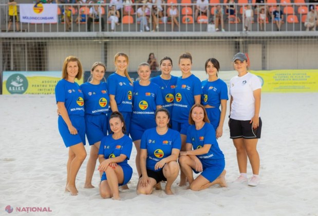 GALERIE FOTO // Moldindconbank susține echipa de fotbal feminin ,,Pudra” care a primit 200 000 de lei