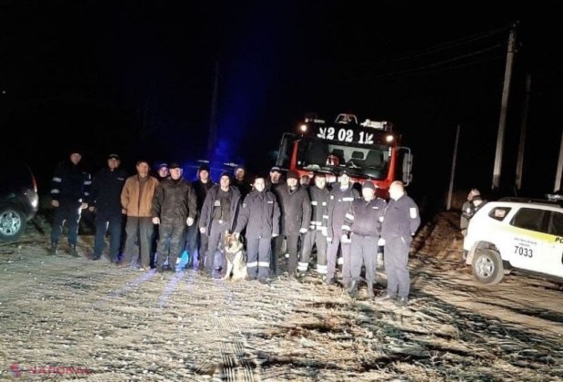 FOTO // Operațiune de succes la Hâncești, după ce doi copii de trei și 14 ani s-au PIERDUT NOAPTEA în pădure. Căutările au durat circa șase ore