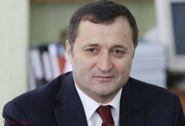 Maşina cu care se DEPLASA Vlad Filat a fost implicată într-un ACCIDENT rutier