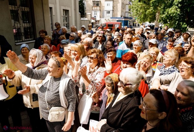 FOTO // Miting în susținerea lui Ilan Șor la Curtea de Apel Cahul