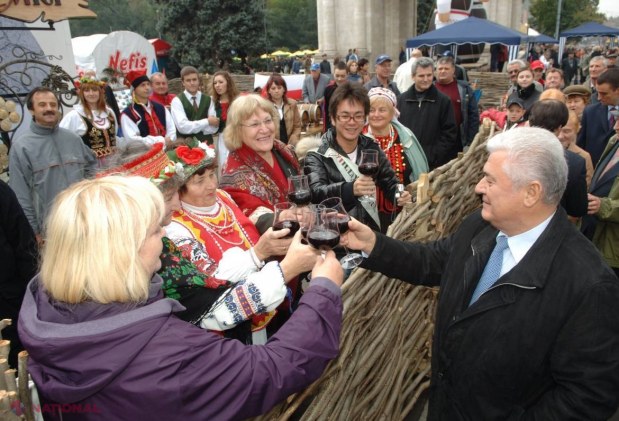 Emisari // Pe rând, la Moscova!