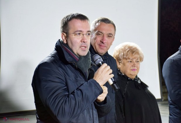 FOTO // O altă localitate din raionul Orhei a fost complet ILUMINATĂ de echipa Partidului „ȘOR”: „Nu există niciun alt raion cu atâtea localități iluminate și cu drumuri asfaltate”
