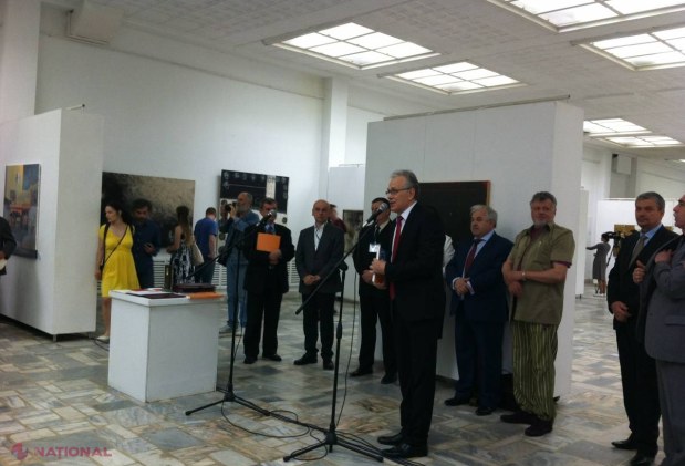 Bienala Internațională de Pictură și-a desemnat LAUREAȚII: Premiul mare a fost oferit unui artist din Mongolia