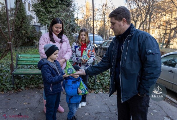 VIDEO, FOTO // A.S.I.C.S. și-a asumat rolul de Moș Crăciun pentru 10 000 de copii din R. Moldova. Mesagerii Campania „Magie de Crăciun III” ajung la copiii care trimit Asociației un desen despre sărbătorile de iarnă.