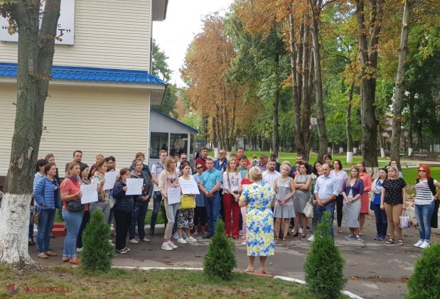 Soarta cetățenilor turci, reținuți ieri de SIS, rămâne NECUNOSCUTĂ. Avocat: „NU avem niciun document oficial”