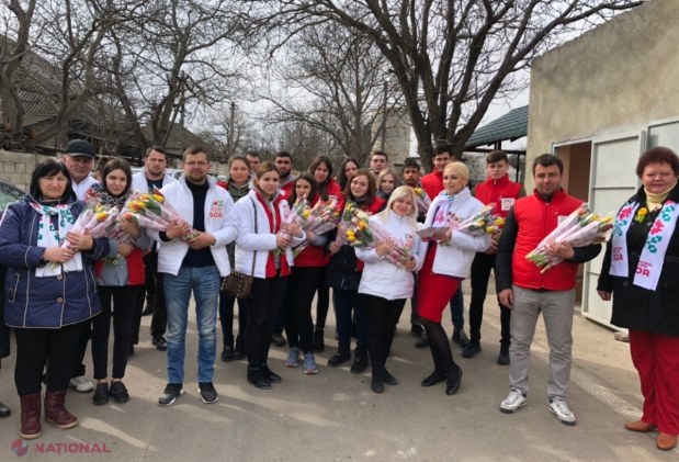 FOTO // Partidul „ȘOR” a felicitat cele 40 de mii de femei membre ale formațiunii din întreaga țară de Ziua Internațională a Femeii