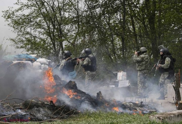 VIDEO // Militarii ucraineni iau cu asalt orașul Slaviansk. Cinci „teroriști” au fost uciși