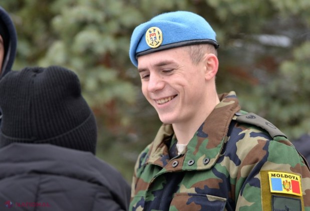 VIDEO, FOTO // Zeci de militari ai Armatei Naționale vor asigura PACEA în Kosovo: „Încrederea și admirația cu care lumea liberă privește R. Moldova se datorează vouă și muncii voastre prețioase”
