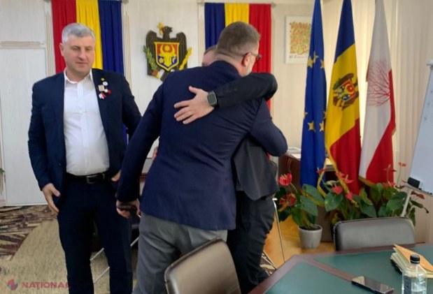 FOTO // Ambasadorul României, Cristian-Leon Țurcanu, primit „cu multă căldură” la Sângerei. Autoritățile publice locale, recunoscătoare pentru sprijinul consistent și ferm al Bucureștiului în folosul cetățenilor din R. Moldova