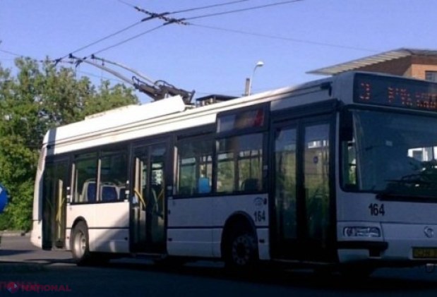 ATENȚIE // O rută de TROLEIBUZ din Chișinău, ANULATĂ, iar itinerarul altor rute de transport public se MODIFICĂ