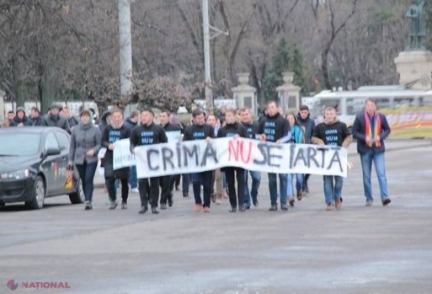 REPORTAJ FOTO // 7 APRILIE: „Crima NU se IARTĂ”