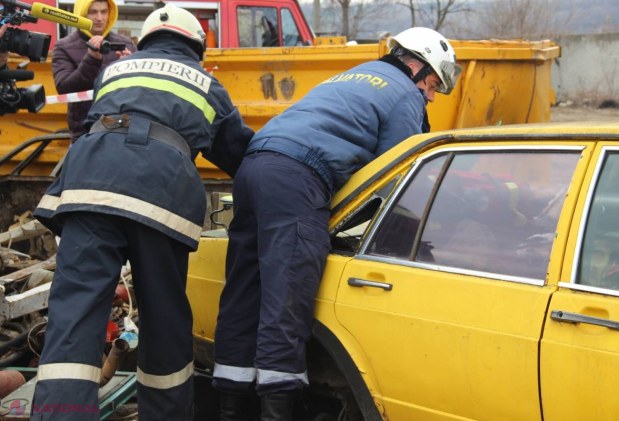 ACCIDENT la Glodeni: Șapte persoane au ajuns la spital în prima zi din 2018
