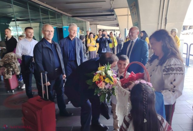 FOTO // Îi recunoașteți? Locuiesc în Occident, se bucură de toate privilegiile UE, dar susțin un politician care promovează interesele Rusiei în R. Moldova