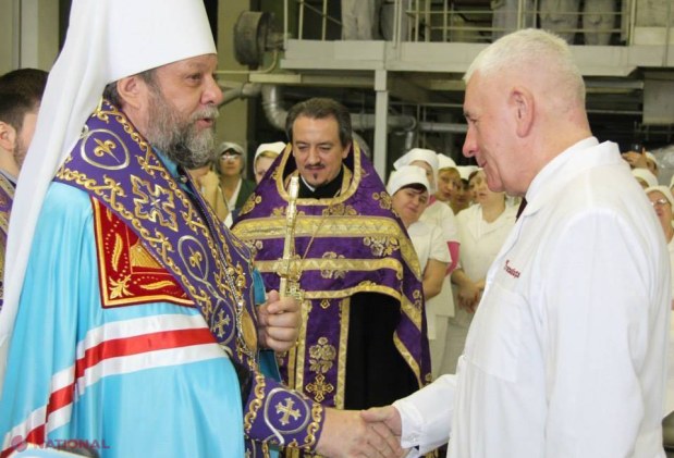 FOTO // Produsele pascale „Franzeluţa” – binecuvântate de Înalt Prea Sfinţitul Mitropolit Vladimir
