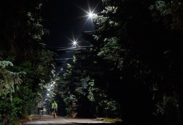 FOTO // Tot mai aproape de obiectivul de a ILUMINA toată R. Moldova: Partidul „ȘOR” a definitivat proiectul iluminatului public în comuna Mălăiești, raionul Orhei