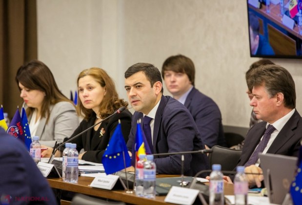 FOTO // Coaliția de guvernare s-a reunit astăzi în ședință la noul sediul al PD. DECIZIILE luate