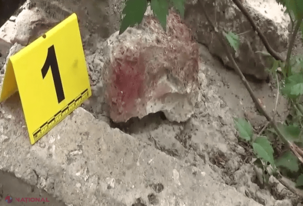 Femeie din capitală, OMORÂTĂ cu bestialitate. Doi minori, bănuiți în acest caz