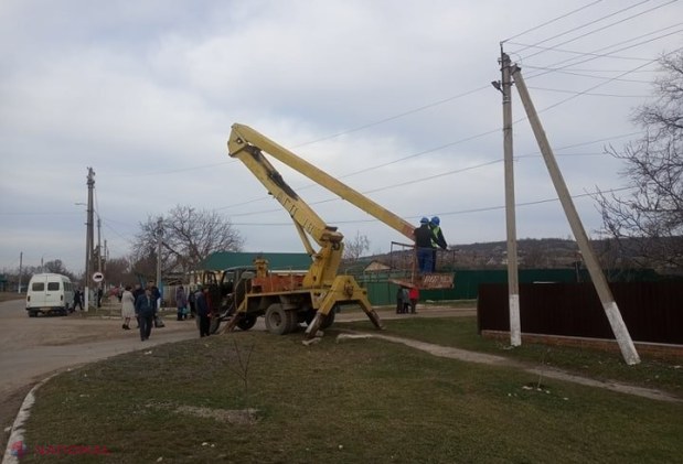 FOTO // Partidul „ȘOR” a demarat a doua etapă de ILUMINARE STRADALĂ în orașul Taraclia