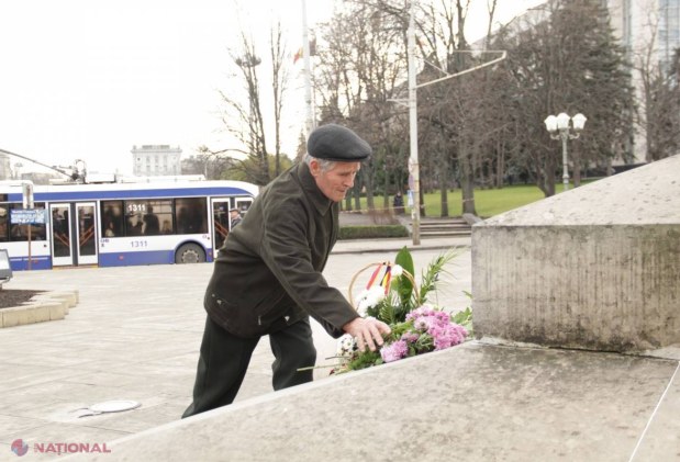 REPORTAJ FOTO // Cum este SĂRBĂTORITĂ Ziua Națională a României la Chișinău
