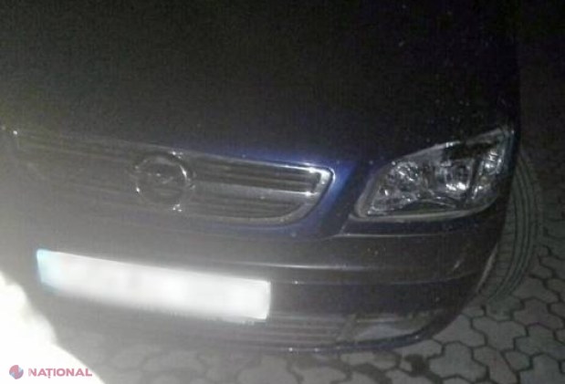 O mașină implicată într-un accident a fost GĂSITĂ. Ce a făcut șoferul, după ce a accidentat un tânăr