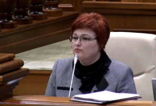 Avocatul Poporului condamnă acțiunile politicienilor care folosesc copiii pentru publicitate politică