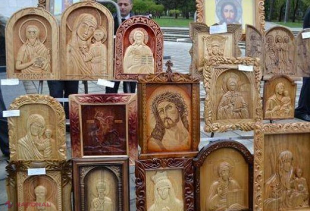 FOTO // Expoziţie de icoane realizate de deţinuţi