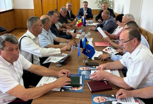 FOTO // Adrian Dupu, înaintea alegerilor EUROPARLAMENTARE de pe 9 iunie: „Am fost în peste 20 de raioane și zeci de localități... Cetățenii R. Moldova își doresc să fie cât mai curând alături de România în UE”