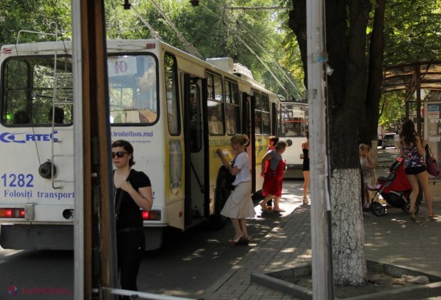 Câteva rute de troleibuze și microbuze din Chișinău își SCHIMBĂ itinerarul