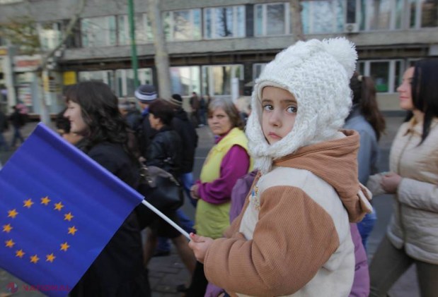GALERIE FOTO // Peste 100 de mii de cetățeni au venit în PMAN