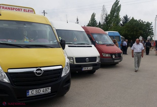 POZA ZILEI // Comuniștii au fost transportați la „Capul de pod Șerpeni” cu un microbuz DONAT de România