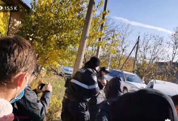 LIVE VIDEO, UPDATE // La Varnița au fost aduși MASCAȚII de la „Fulger”. Aceștia au aplicat ELECTROȘOCUL în privința veteranilor. Provocatorii și-au făcut apariția la Varnița. Spiritele s-au încins la maximum, iar cei prezenți s-au luat de gulere
