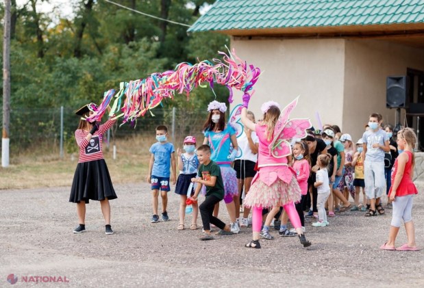 FOTO // Programul „Câte un teren de joacă pentru copii în fiecare sat” prinde TURAȚII. Încă în două sate au fost inaugurate terenuri de joacă pentru copii, în cadrul proiectului Partidului „ȘOR”