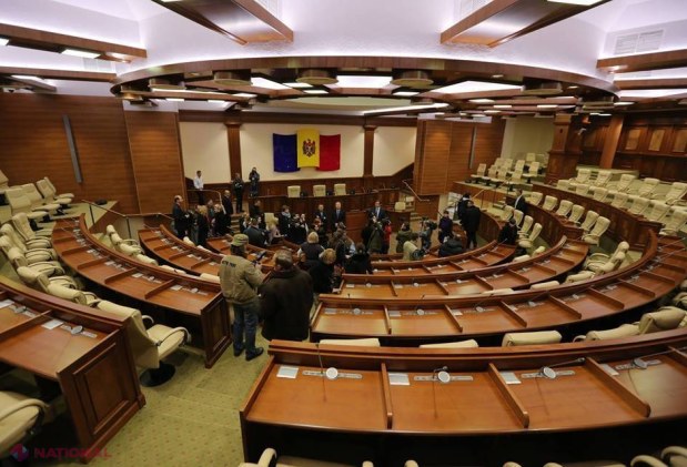 FOTO // Cum arată noua sală de ședințe a Parlamentului