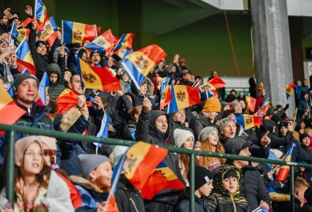 FOTO // „Tricolorii” au smuls un egal cu Albania și păstrează șanse de calificare, în PREMIERĂ, la Campionatul European. Maia Sandu s-a DESCĂTUȘAT alături de 10 000 de suporteri, după golul naționalei. Ce le-a transmis fotbaliștilor noștri