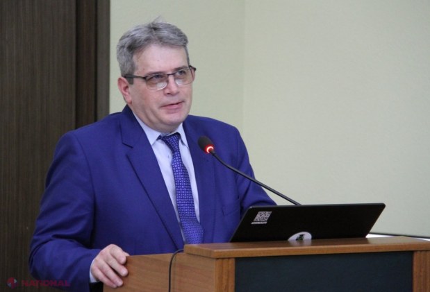 FOTO // Profesorul universitar Tudorel Toader, distins cu titlul onorific de „Doctor Honoris Causa” de către Universitatea de Stat din Moldova