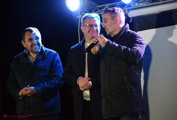 FOTO // „O nouă promisiune îndeplinită de echipa lui Ilan Șor”. Comuna Ivancea a fost complet ILUMINATĂ