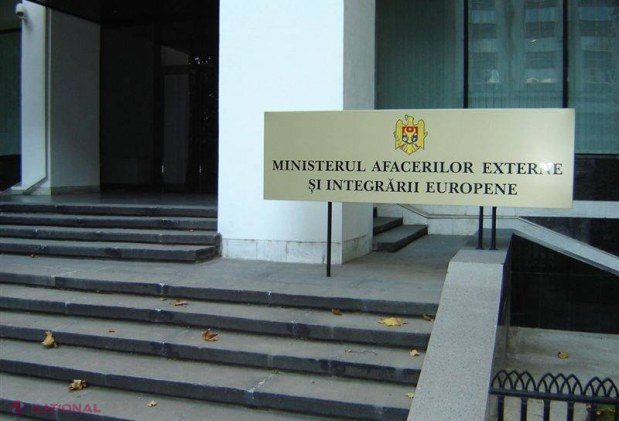 Patru ambasadori ai R. Moldova au primit astăzi atribuții noi