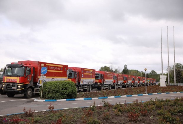 FOTO, VIDEO // IMAGINI cu DRONA: Ce era în cele 20 de CAMIOANE trimise de către România în R. Moldova