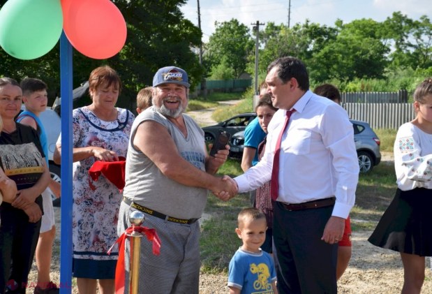 FOTO // Mai multe terenuri de joacă, mai mulți copii fericiți. Încă patru spații MODERNE de joacă au fost construite în raionul Orhei