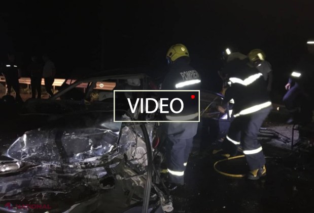 ACCIDENT // Un „Mitsubishi” și un „Renault Megane” s-au CIOCNIT noaptea trecută pe traseul Rezina-Orhei: Sunt VICTIME