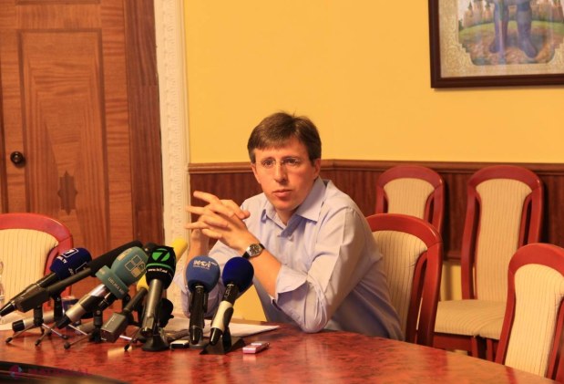 Dorin Chirtoacă face HAZ de propriile indicații: „Ziceți că primarul face campanie electorală”
