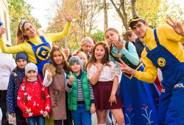 FOTO // Primarul de Orhei, Ilan Șor, a mai inaugurat o curte renovată capital, în cadrul Programului „Operațiunea Curtea”