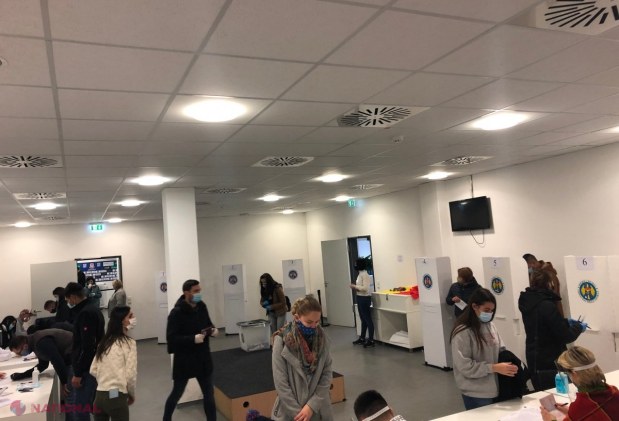VIDEO // Se termină BULETINELE de vot la secția din Frankfurt. Peste 3 000 de cetățeni au votat deja, iar mii de moldoveni încă așteaptă să-și exercite dreptul la vot