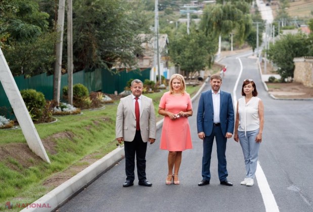 FOTO // Echipa Partidului „ȘOR” a dat în folosință o stradă RENOVATĂ la Taraclia: „Eu și echipa mea avem un principiu – să ne onorăm obligațiile asumate. Taraclia prinde conturul unui oraș european”